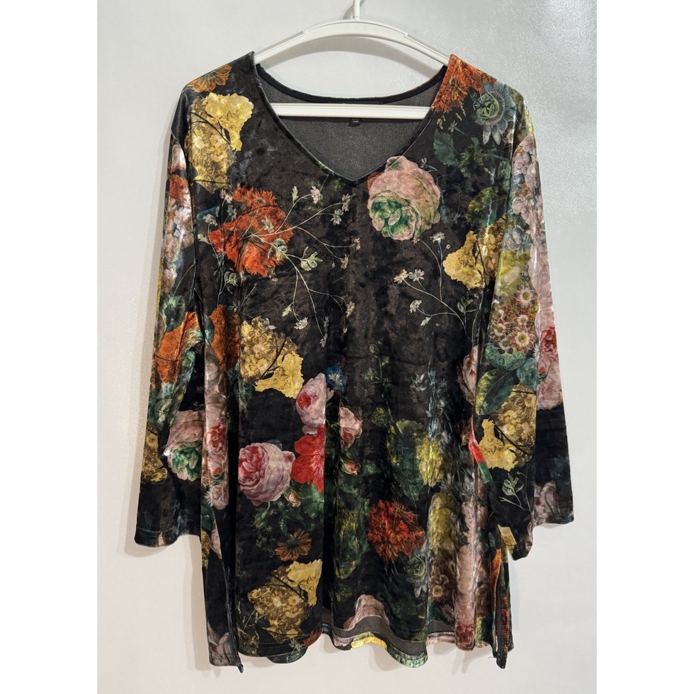 Calessa Plus Velvet Top 2X Tunic Black Floral Velour Long Sleeve Popover